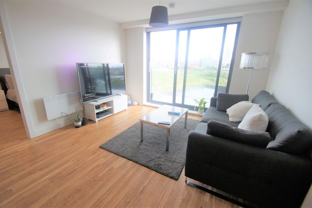 B908 Manchester Waters, 3 Pomona Strand, Manchester photo 5