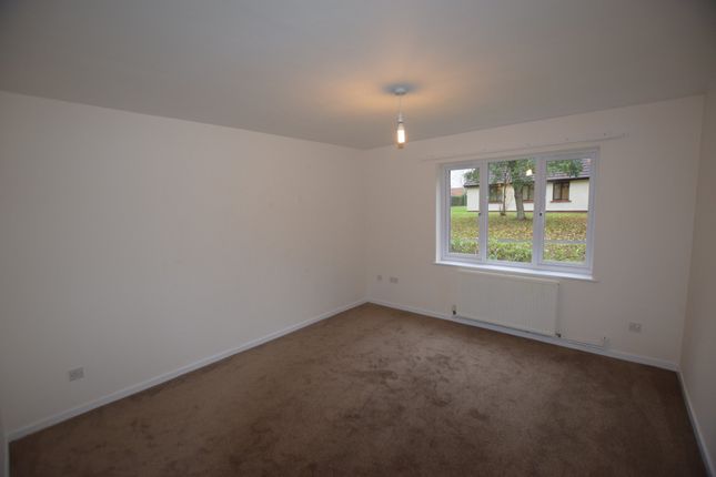 27, Wesley Close, Somerset photo 4
