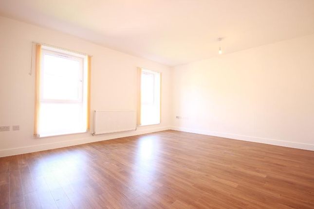 27, Scholars Way, Dagenham photo 4