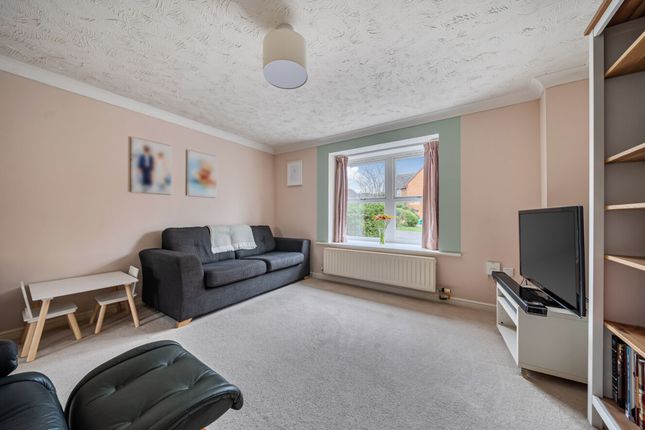 39 Longthorn, Bristol photo 2