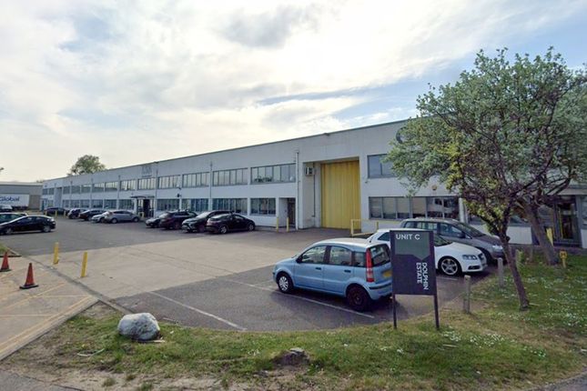 Thumbnail Industrial to let in Unit The Dolphin Estate, Windmill Road West, Sunbury On Thames, Surrey
