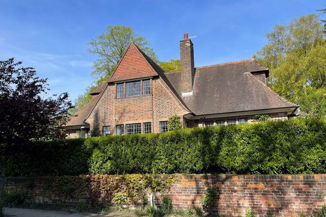 Thumbnail Detached house for sale in Willifield Way, Hampstead Garden Suburb