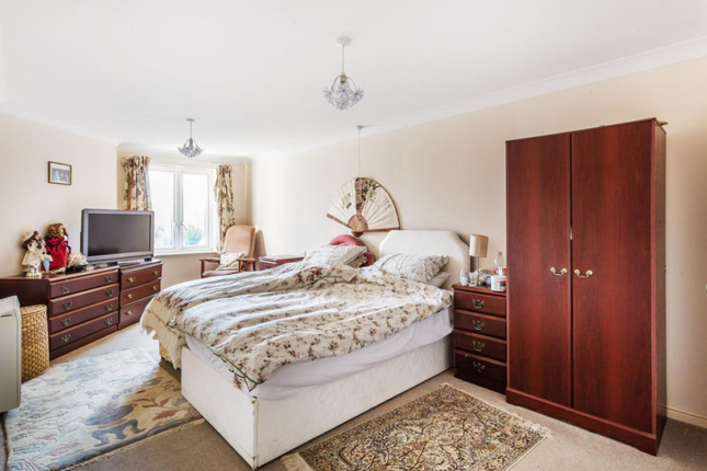 41 Roman Court, Edenbridge photo 5