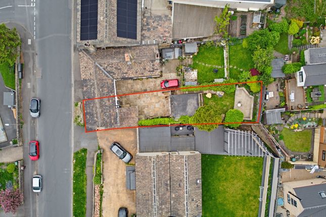 28, TANYARD ROAD, HUDDERSFIELD photo 3