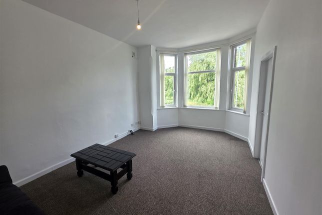 860, Hyde Road, Manchester photo 4