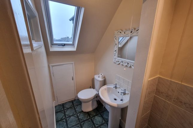 Flat 3C, Trimworth Road, Folkestone photo 5