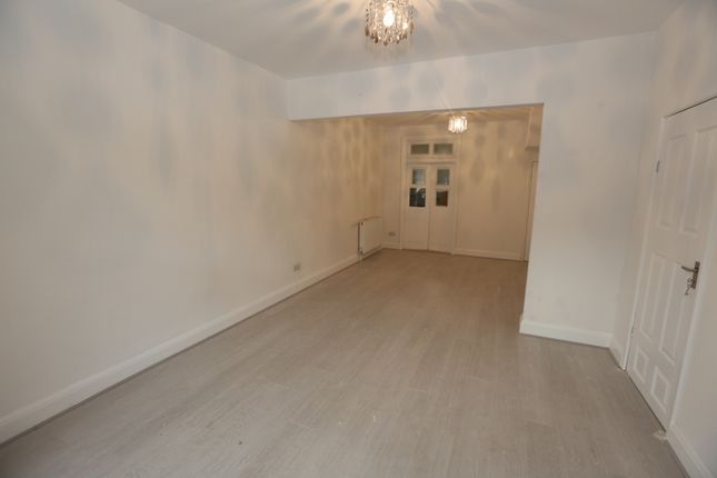 Thumbnail Terraced house to rent in Hambrough Road, Southall
