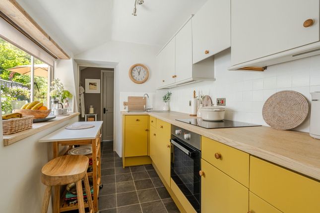 Court Cottage, Market Place, Chippenham photo 4