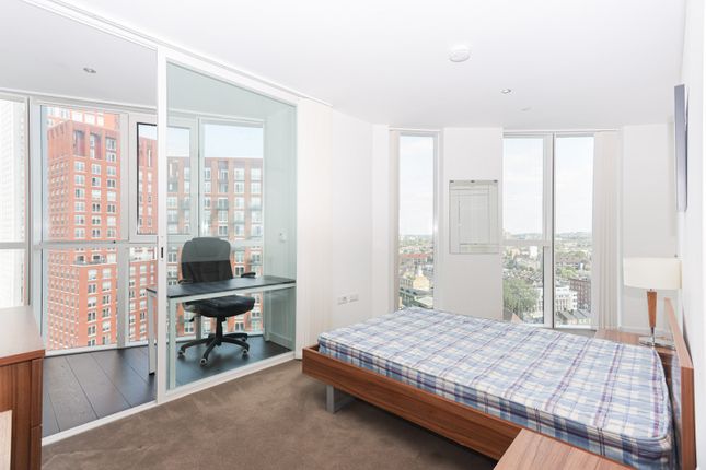 Apartment 1408 Sky Gardens, 155, Wandsworth Road, Nine Elms photo 4