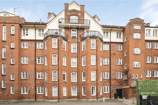 Thumbnail Flat for sale in Club Row, London