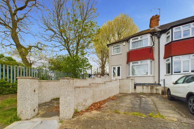 End terrace house for sale in Clovelly Road, Bexleyheath, Kent
