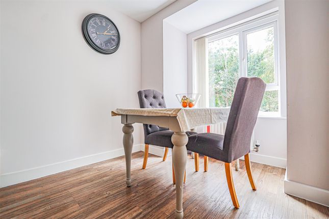 1, Chervil Road, Hemel Hempstead photo 4
