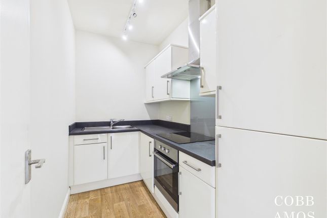 Flat 1, 24, High Street, Leominster photo 2