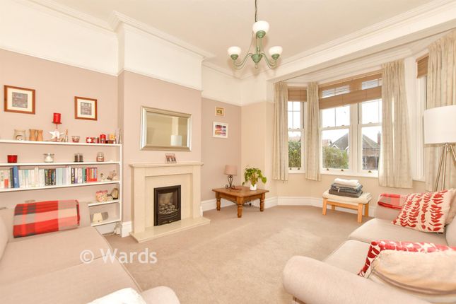 37, Seabrook Road, Hythe photo 3