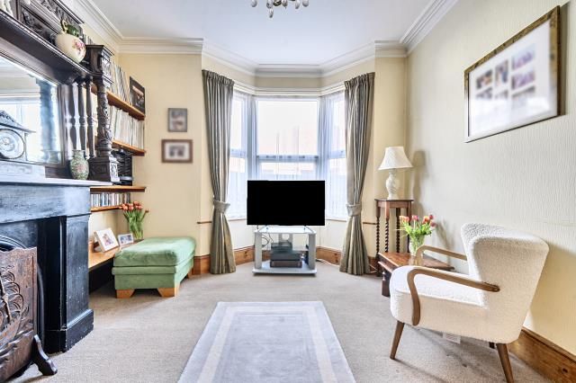 202, Berkhampstead Road, Chesham photo 4