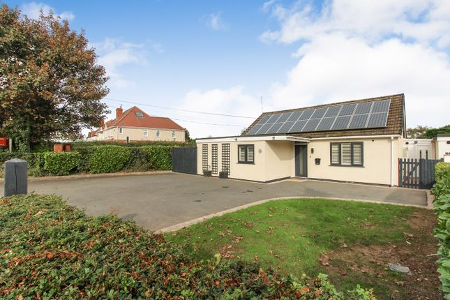 Thumbnail Detached bungalow for sale in Balsall Street East, Balsall Common, Coventry