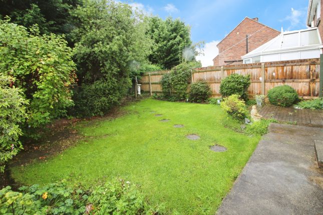 9, Holme Avenue, New Waltham, Grimsby photo 4