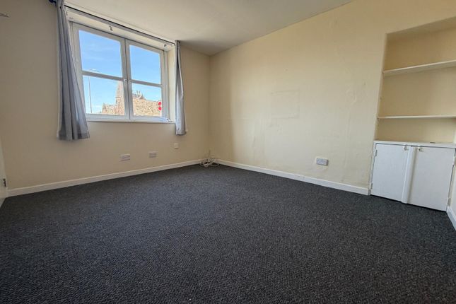 Flat 2, 1, Senhouse Street, Workington, Senhouse Street, Workington, Workington photo 3