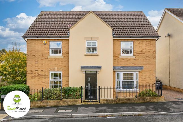 4-bed detached on Slade Street, Swindon, £550,000