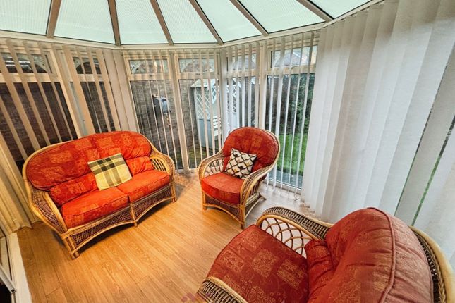 15, Abbey Way, Doncaster photo 4