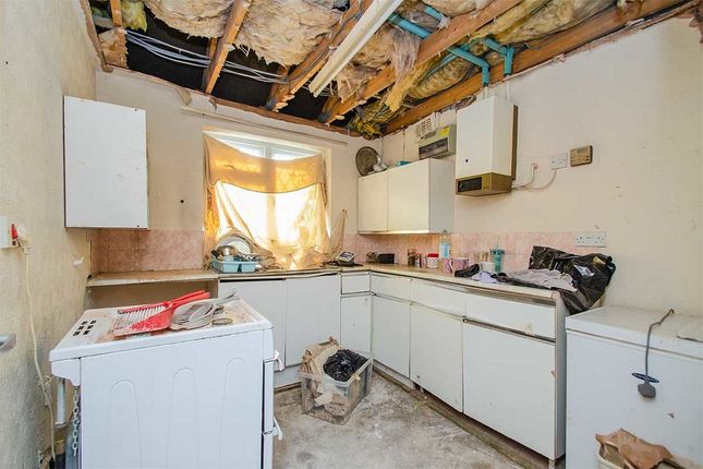 2a, Oakdene Road, Burntwood photo 3
