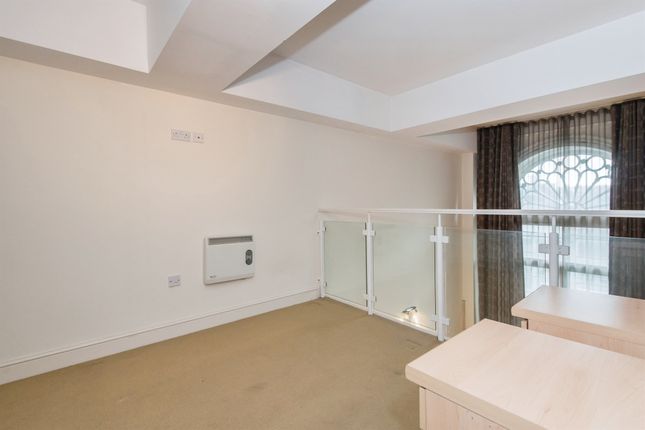 Maisonette for sale in South Western House, Southampton