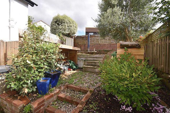 4 Thorns Cottages, Greenway, Exeter photo 4