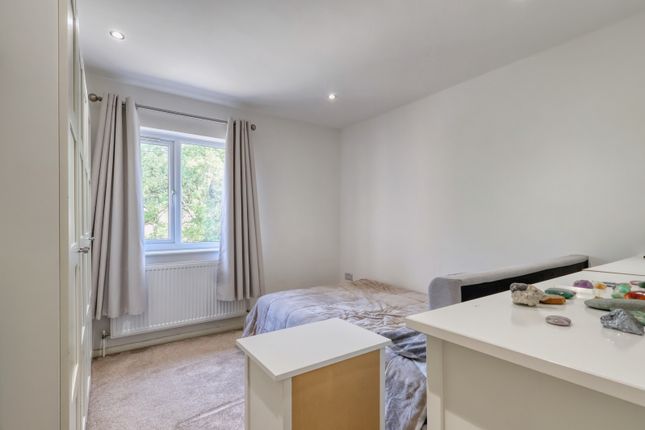 41, Park View Court, High Wycombe photo 5