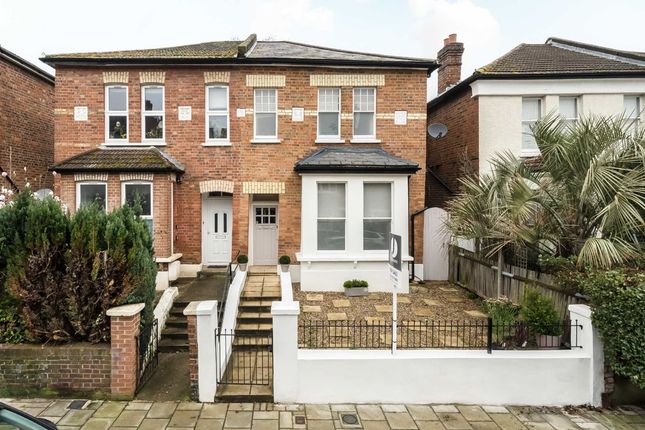 Thumbnail Property for sale in Thornlaw Road, London
