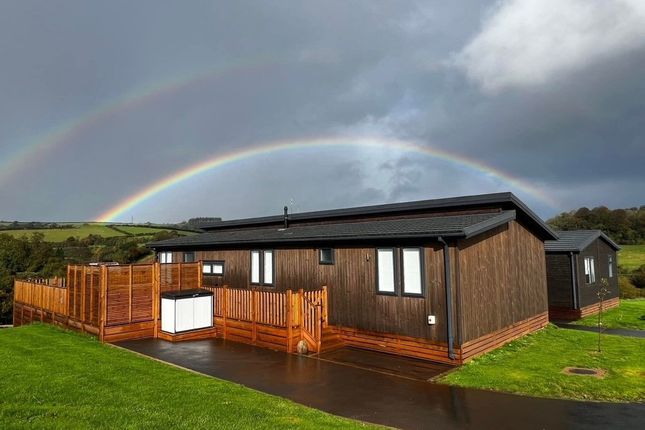 4-bed caravan on 9 Fairview Heights, Devon Hills Holiday Village , Totnes Road, Paignton,, £160,000