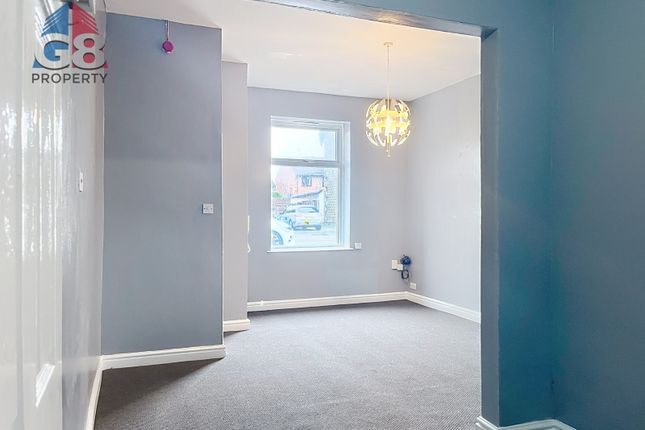 FLAT 1, 72 PONTEFRACT ROAD, BARNSLEY photo 5