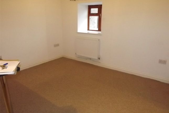 Flat to rent in Henry Street, Ross-On-Wye, Herefordshire