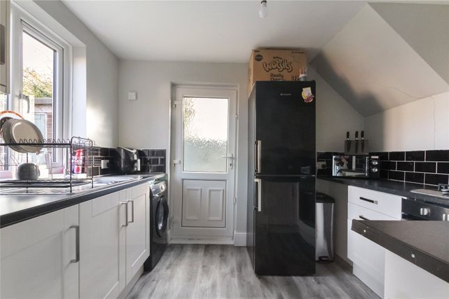 31, Runswick Road, Grimsby photo 2