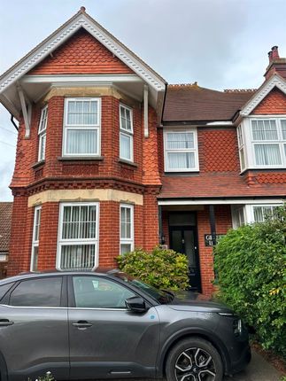 Gidleigh Lodge, 22, London Road, Hailsham photo 4