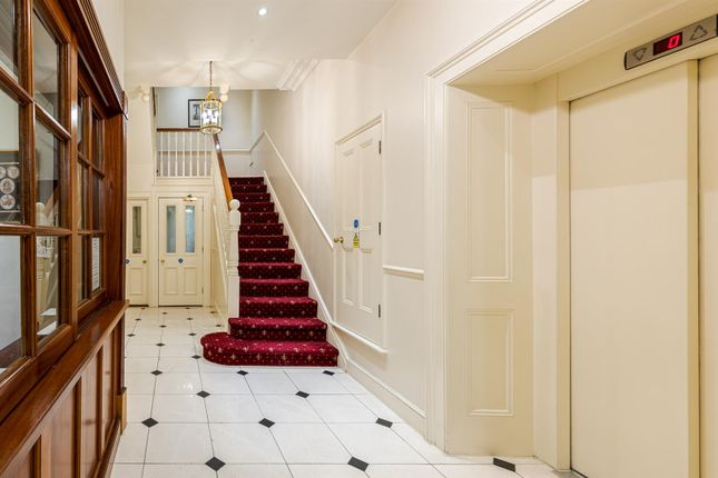 Courtfield Gardens 20_34-10-2. Low Res.Jpg