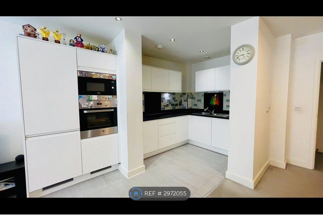 Flat  Bellow House, Gayton Road, Harrow photo 3