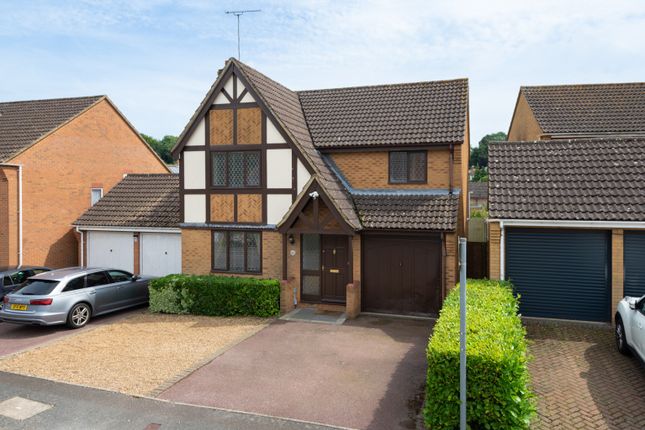 Detached house to rent in Wilson Close, Willesborough, Ashford