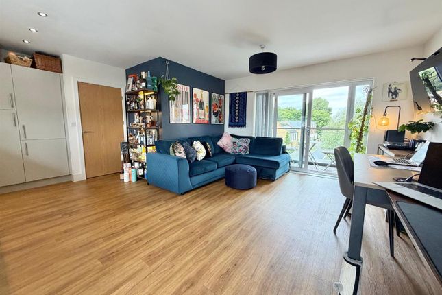 68, Farnborough Road, Weston-Super-Mare photo 4