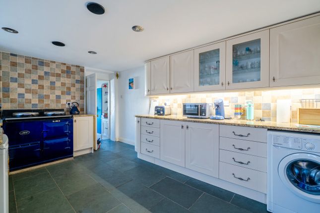 Rosings, 27, Ringmore Road, Devon photo 2