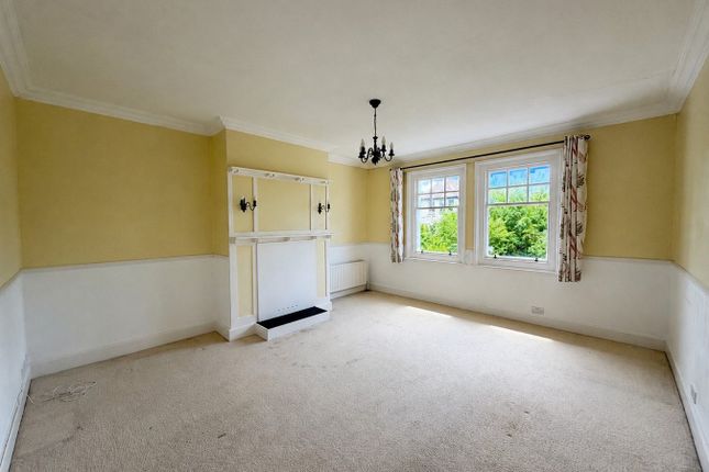 14a, Cantelupe Road, Bexhill on Sea photo 3