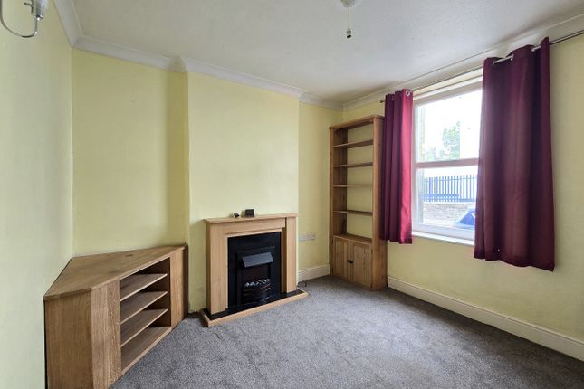 4 Barton Road, Okehampton, Devon photo 3