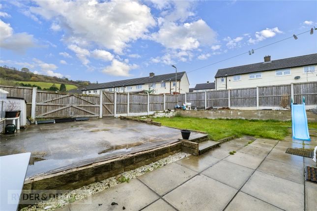19, Ash Tree Gardens, West Yorkshire photo 2