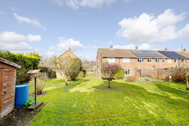 39 Hall Close, Cambridge photo 3