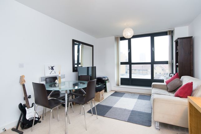 Thumbnail Flat to rent in The Sphere, Canning Town, London