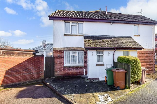 Forge Way Paddock Wood, Tonbridge photo 3