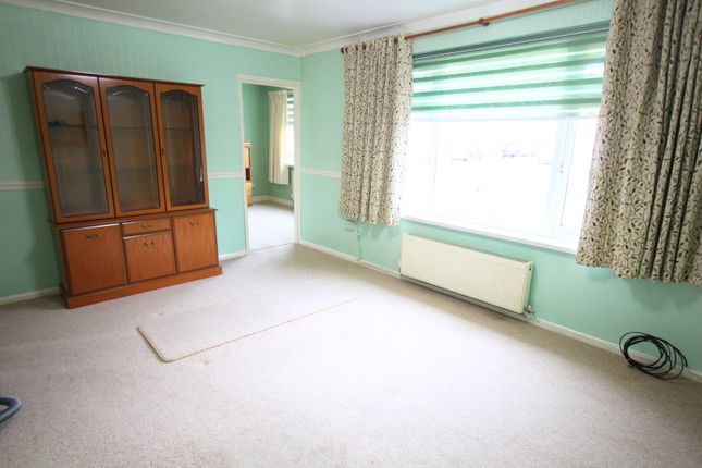 3, Heol Ty-Gwyn, Caerphilly photo 3