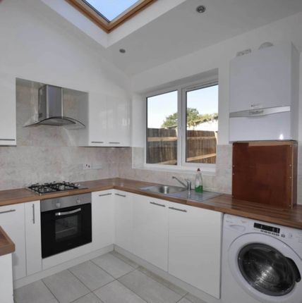 56, Tiverton Road, Edgware photo 4
