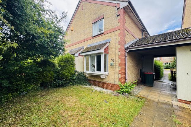 2-bed house on 17, Stepney Close, Crawley, £328,000
