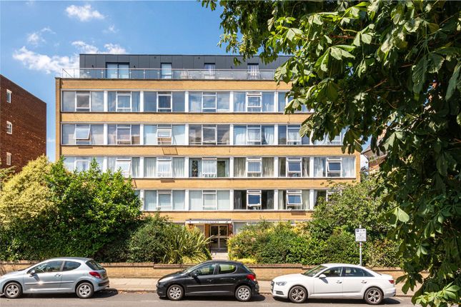 18 Keswick Heights, 28, Keswick Road, London photo 4