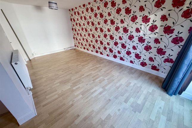 Flat 1, Sturminster Lodge Sturminster Road, Bristol photo 4
